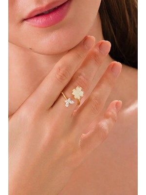 Ricco Jewellery 14 K Gold Kaplama 925 Ayar Gümüş Kelebek Döner Yüzük - Işıklı Kutu