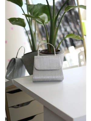 Moom Bag Kadın Silver Çizgi Dokulu Metal Saplı Abiye El Omuz Çantası