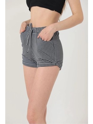 Caddebostan Moda Kareli Desenli Beli Lastikli Mini Şort
