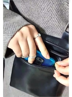 aklow akyoleticaret Çanta; Ayarlanabilir Boyun Askılı Fermuarlı Çift Cepli Telefonluk Deri, Tek Ebat, EBR194306102025, Siyah, Üniseks-Yetişkin