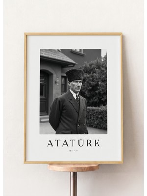 Pena Tablo Mustafa Kemal Atatürk Siyah Beyaz Ahşap Çerçeveli Tablo - Ulu Önder Mustafa Kemal Atatürk Duvar Dekoru