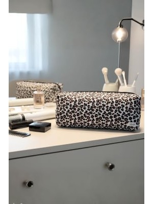 aklow akyoleticaret Leopar Desenli Büyük Boy Airwrap ve Saç Şekillendirici Seyahat Çantası