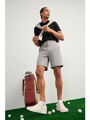 Şanal Defacto Slim Fit Dar Kesim Sporcu Dokuma Şort D9249AX25SP