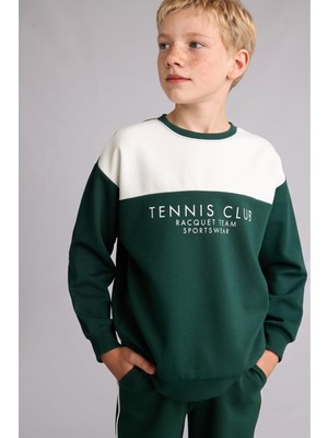 Şanal Defacto Regular Pamuklu Fit Bisiklet Yaka Baskılı Yeşil Sweatshirt Erkek Çocuk I0332A826AU