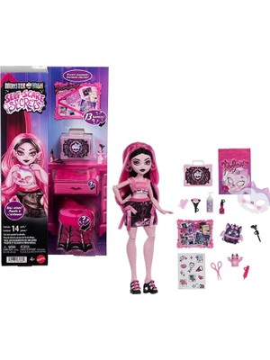 MSP High Güzellik Sırları Draculaura Bebek ve Aksesuar Seti, Face Roller ve Özelleştirilebilir Ilham Panosu Gibi 13 Gerçekçi Sürpriz, JHK43