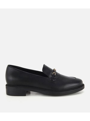 Hotiç Kadın Deri Siyah Zincir Gold Detaylı Klasik Loafer