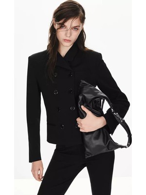 Mango Kruvaze Kısa Blazer Ceket