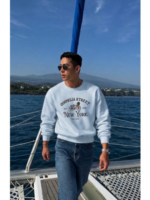 Tarz Cool Erkek Organik Pamuklu Yumuşacık Baskı Detaylı Bisiklet Yaka Içi Polarlı Sweatshirt