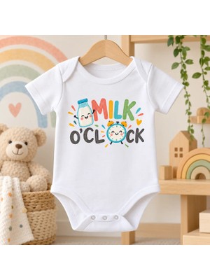 Igıgı Collection Milk O'clock Ingilizce Baskılı %100 Pamuk Beyaz Unisex Bebek Zıbın