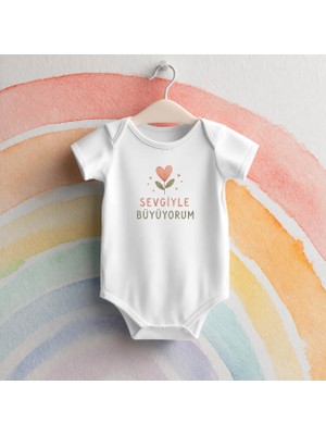 Igigi Collection Igıgı Collection Sevgiyle Büyüyorum Baskılı %100 Pamuk Kısa Kollu Beyaz Unisex Bebek Zıbın