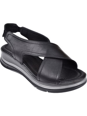 Floor Hakiki Deri Çapraz Bantlı Kadın Sandalet MAK-2562 Siyah
