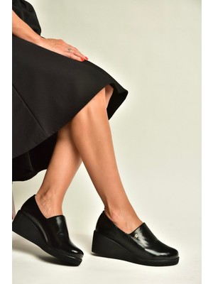 Fox Shoes Z602181660 Siyah Rustik Günlük Kadın Ayakkabı
