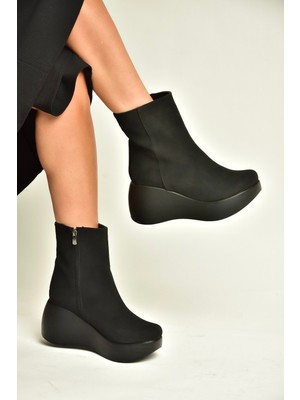 Fox Shoes Z946051901 Siyah Nubuk Dolgu Tabanlı Kadın Bot