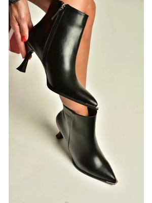 Fox Shoes Z518083209 Siyah Kalın Kadeh Topuklu Kadın Bot