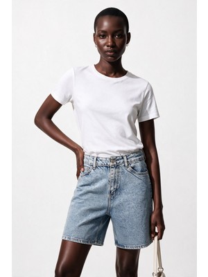 Ysatis Kadın Normal Kesim Bermuda Denim Şort Taş İşlemeli Kot Şort 25259500100
