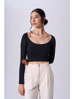 Naar Kadın Slim Fit Geniş U Yaka Örme Uzun Kollu Crop Body Üst