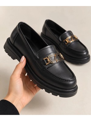 Zenora Shoes Kadın Tokalı Loafer Makosen Siyah Cilt Kalın Tabanlı Ortopedik Ayakkabı