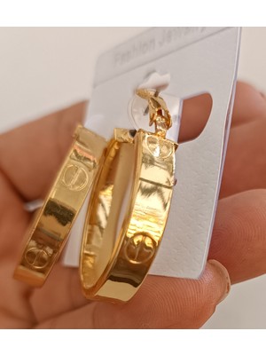 Ases Store Halka Detay Gold Renk Büyük Boy Çelik Küpe Modern Şık Tasarım Günlük Kullanım
