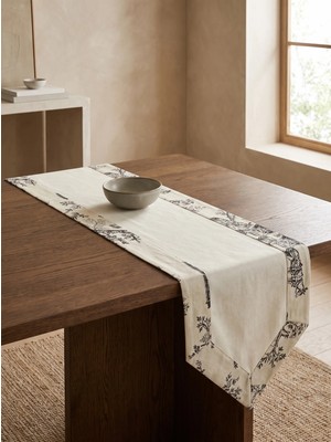 BRANDSMITHS Toilea Charcoal Panel Runner