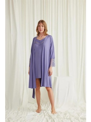 Meks Dekolteli Yakası ve Kolu Dantelli Sabahlık Takımı