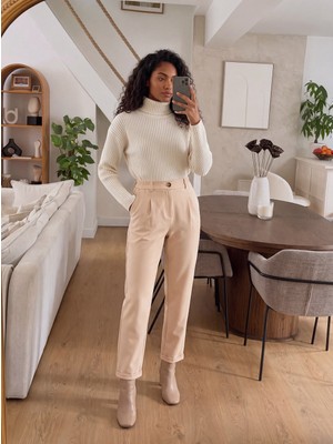 Juuuj Krem Polyester Kumaş Beli Lastikli Katlı Paça Detaylı Rahat Form Dokuma Pantolon