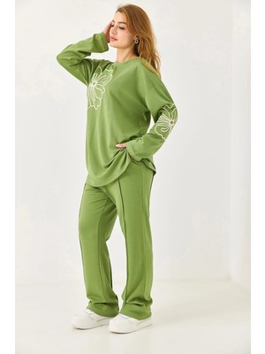Juuuj Yeşil Örme Kumaş Esnek Belli Nakış Detaylı Oversize Geniş Paça Rahat Form Pantolon