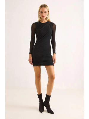 Juuuj Siyah Polyester Kumaş Bisiklet Yaka Uzun Kollu Dar Form Astarlı Tül Drape Detaylı Mini Elbise
