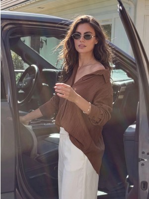 Juuuj Kahverengi Pamuklu Karışımlı Bürümcük Dokulu Düşük Omuz Oversize Düğmeli Basic Gömlek