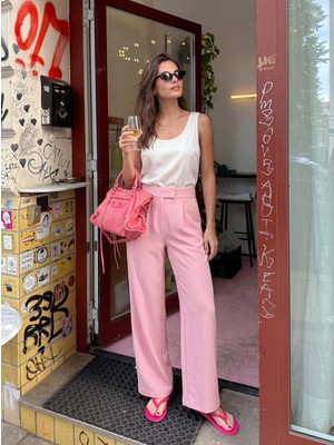 Juuuj Toz Pembe Dokuma Kumaş Cırtlı Bel Rahat Kalıp Yan Cepli Önden Pileli Palazzo Pantolon