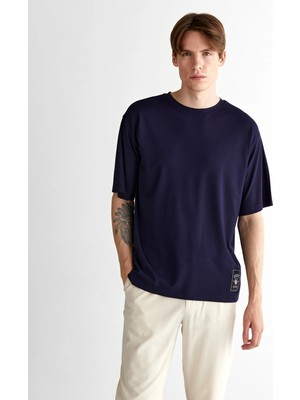 Gant Men's Navy Relaxed Fit Crew Neck Logo T-Shirt