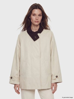 Lc Waikiki Yeni Sezon Bej Asimetrik Gömlek Yaka Oversize Kadın Trençkot