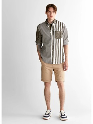 Gant Men's Beige Slim Fit Shorts