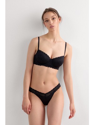 Intimissimi Sofia Lace Balconette Bra