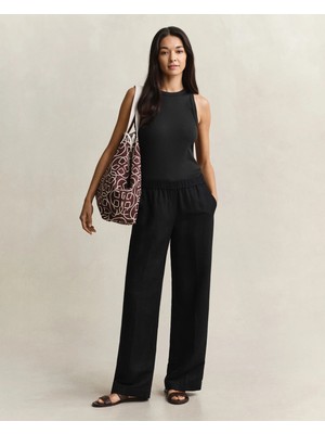 Gant Women's Black Relaxed Fit Trousers