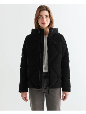 Gant Women's Black Hooded Quilted Jacket