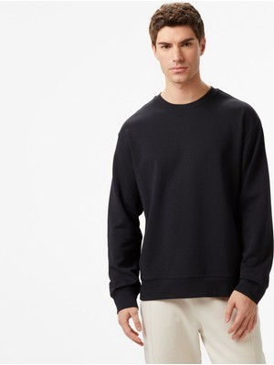 Nautica Men's Black Regular Fit Sweatshirt
