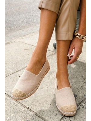 Bambi Beige Women's Espadrilles K01125010018
