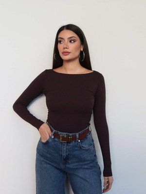 Esra Helvacı Kayık Yaka Dar Kesim Bluz
