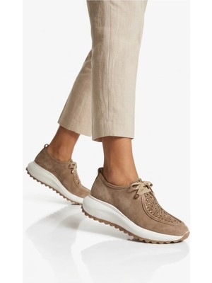 Labrona Kadın Süet Deri Taşlı Detaylı Ortopedik Taban Sneaker Yürüyüş Ayakkabısı