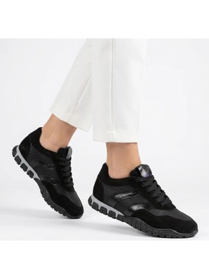 Labrona Kadın Bağcıklı Desenli Renkli Tabanlı Ortopedik Sneaker Yürüyüş Ayakkabısı
