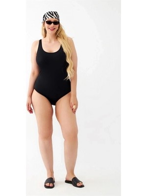 Pileli Store Kadın Siyah Büyük Beden Düz Tek Parça Mayo