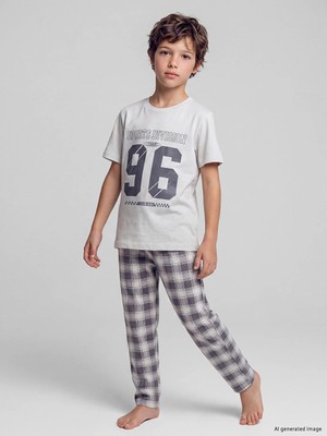 Lc Waikiki Yeni Sezon Gri Baskılı Erkek Çocuk Pijama Takım