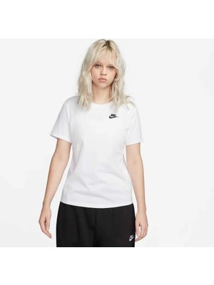 Nike W Nsw Club Ss Tee Beyaz Kadın T-Shirt DX7902-100