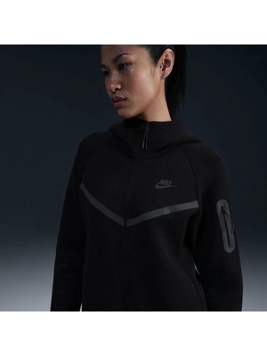 Nike W Nsw Tch Flc Wr Fz Hdy 2 Siyah Kadın Sweatshirt HV6747-010