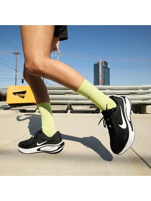 Nike W Nıke Journey Run Siyah Kadın Koşu Ayakkabısı FJ7765-001