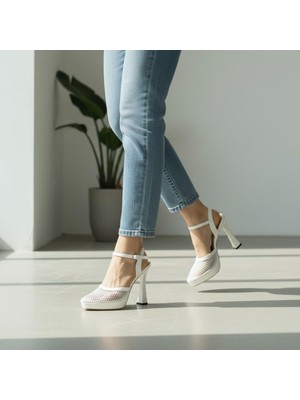 Foreversoles Kadın Beyaz Suni Deri Platform Topuklu Bilekten Bantlı Açık Burun Sandalet Düğün Nişan Davet