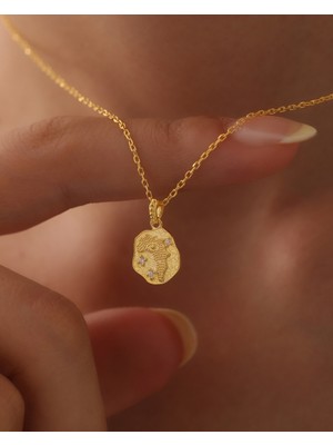 missamori 925 Ayar Gümüş Gold Kaplama Göz Motifli Zirkon Taşlı Madalyon Kolye