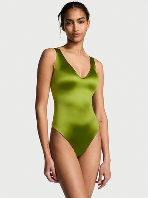 Victoria's Secret Sosleek Smoothing Deep V-Neck Bodysuit