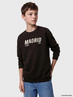 Lc Waikiki Yeni Sezon Kahverengi Madrid Baskılı Erkek Çocuk Sweatshirt