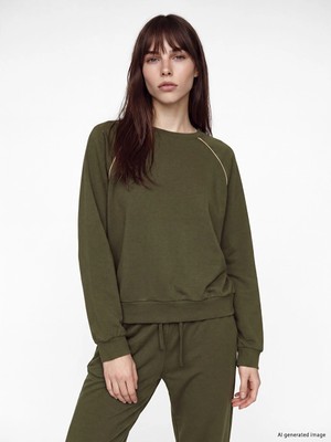 Lc Waikiki Yeni Sezon Haki Bisiklet Yaka Kadın Sweatshirt